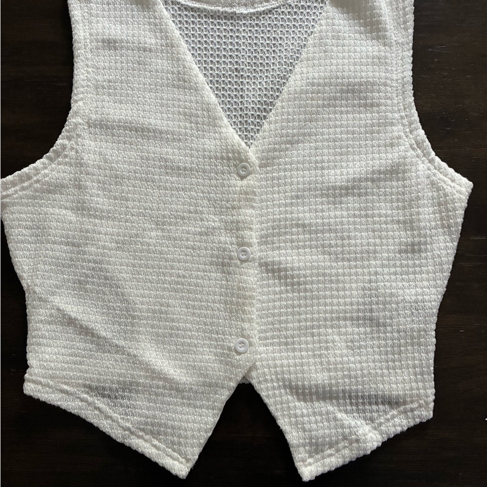 SHEIN White Textured Button-Front Knit Vest